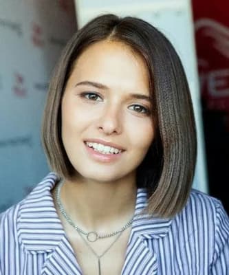 لیوبوف آکسیونوا