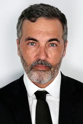 لویی دلاون (Louis Delavenne)