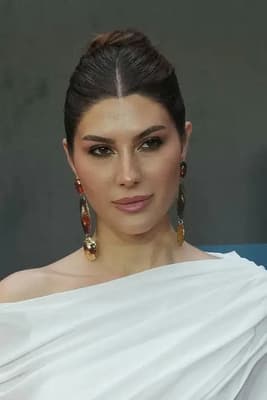 الناز نوروزی